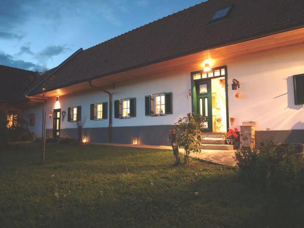 Sonnenhaus Grandl Daire Feldbach  Dış mekan fotoğraf